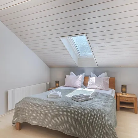 Mohn Apartment